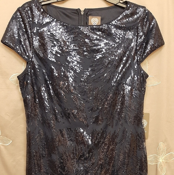 Vince Camuto Navy Cocktail Dress Sz 6 - Picture 1 of 4